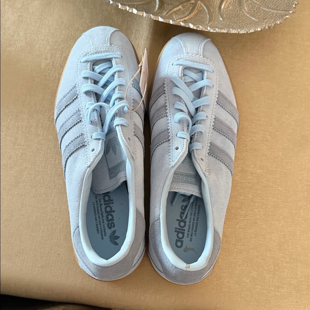 Adidas BRMDW Women's sneakers